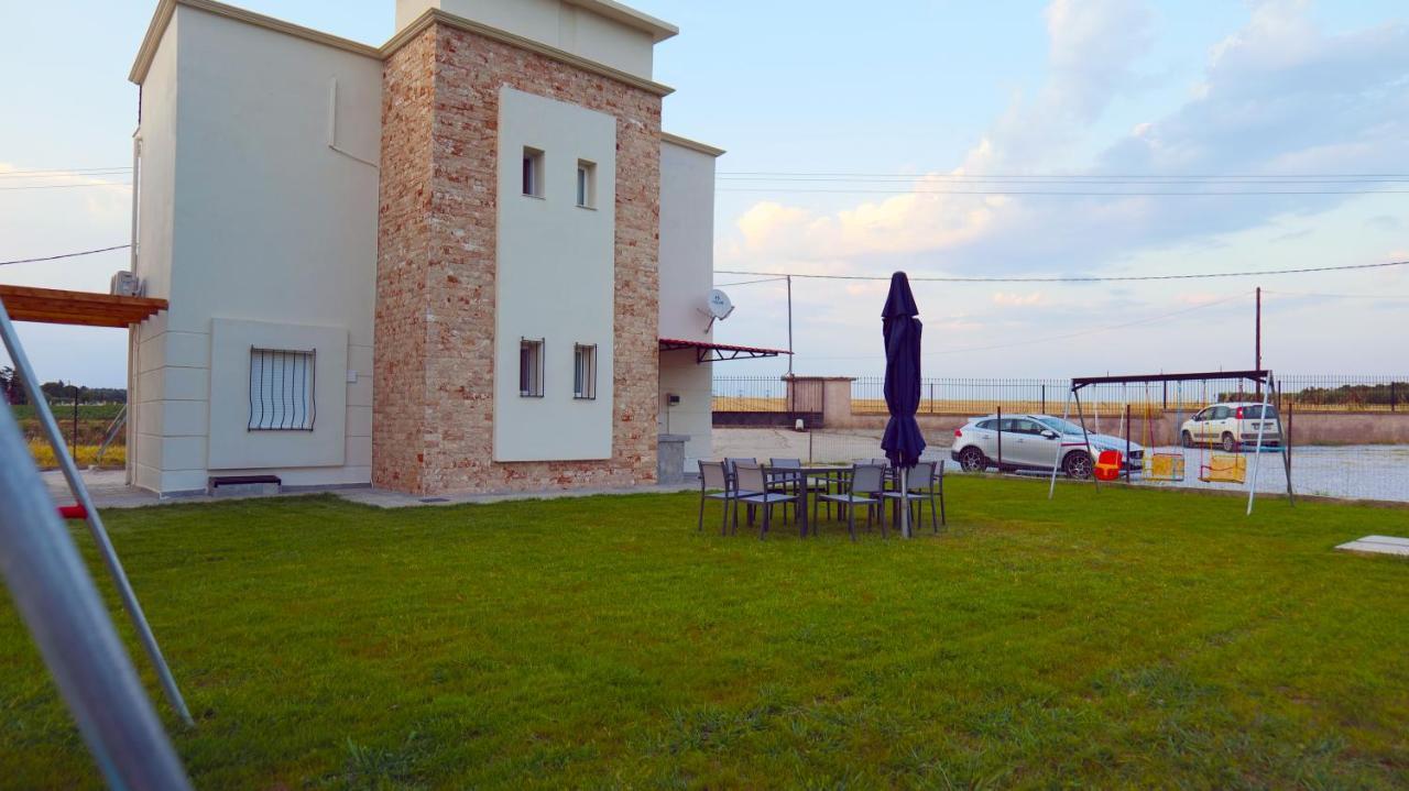 Mythic Villas Epanomi Exterior foto